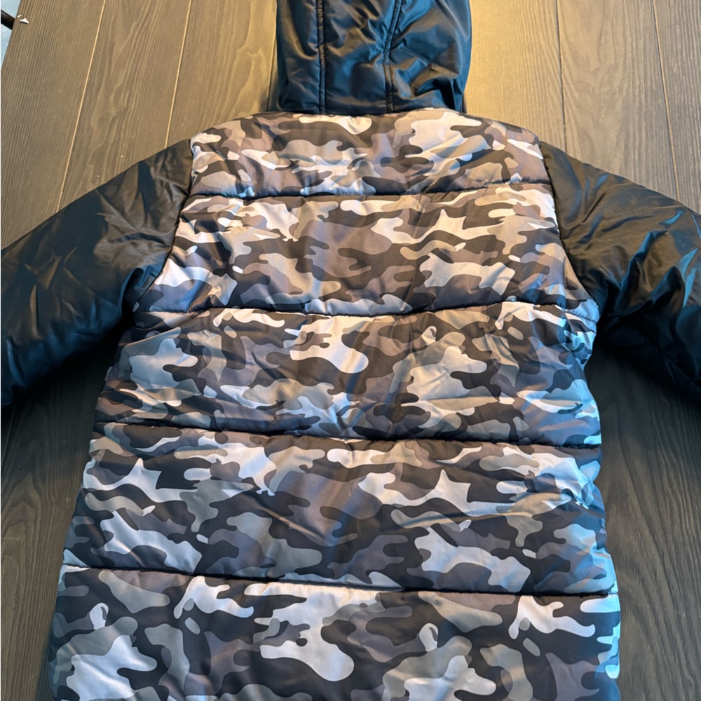 S. Rothschild Black Camo Puffer size 14 new with tags